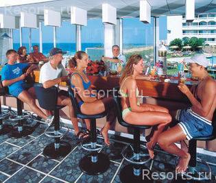 Belvedere Beach Hotel 10